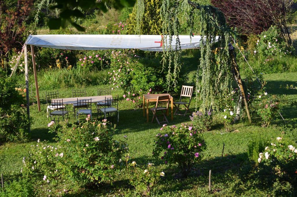 Hameau D'Hotes La Roseraie-Drome Condorcet Exteriér fotografie